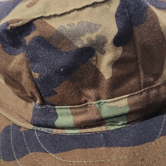 Camouflage Utility Cap - Picture 2 of 5